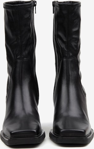 VAGABOND SHOEMAKERS Ankle boots 'EDWINA' σε μαύρο