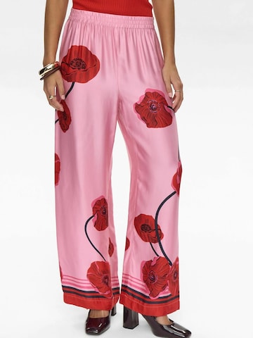 NÜMPH Regular Broek 'NUJOELLE' in Rood: voorkant