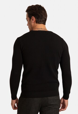 Sir Raymond Tailor Sweater in Black