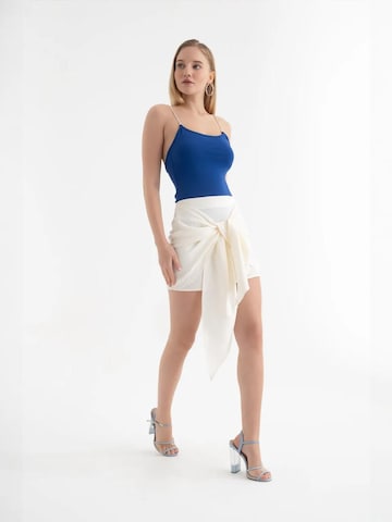 Hiccup Skirt in White