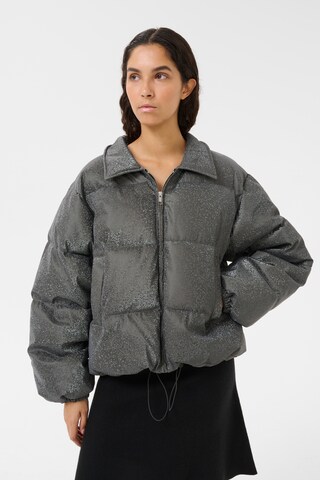 KAREN BY SIMONSEN Jacke 'Ada' in Grau: Vorderseite