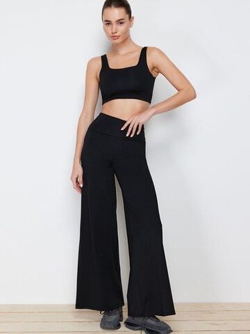 Trendyol Wide leg Byxa i svart