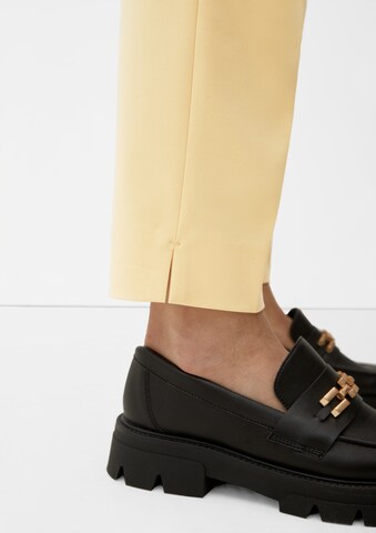 Coupe slim Pantalon à plis s.Oliver BLACK LABEL en jaune