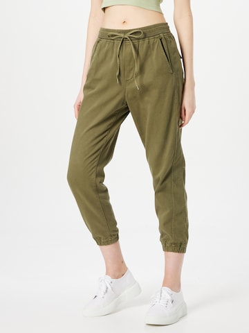 Effilé Pantalon GAP en vert : devant