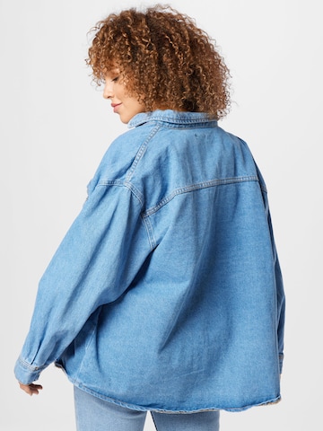 Nasty Gal Plus Between-Season Jacket in Blue