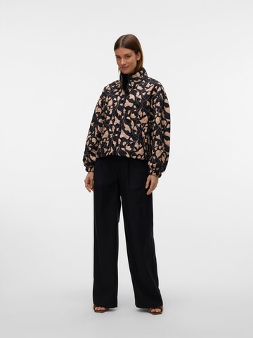 VERO MODA Between-Season Jacket 'VMJane Lola' in Black