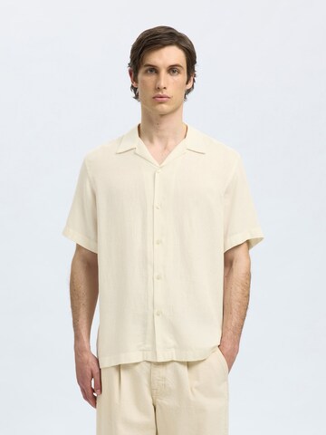 SELECTED HOMME Regular fit Πουκάμισο 'SLHNoa' σε μπεζ: μπροστά