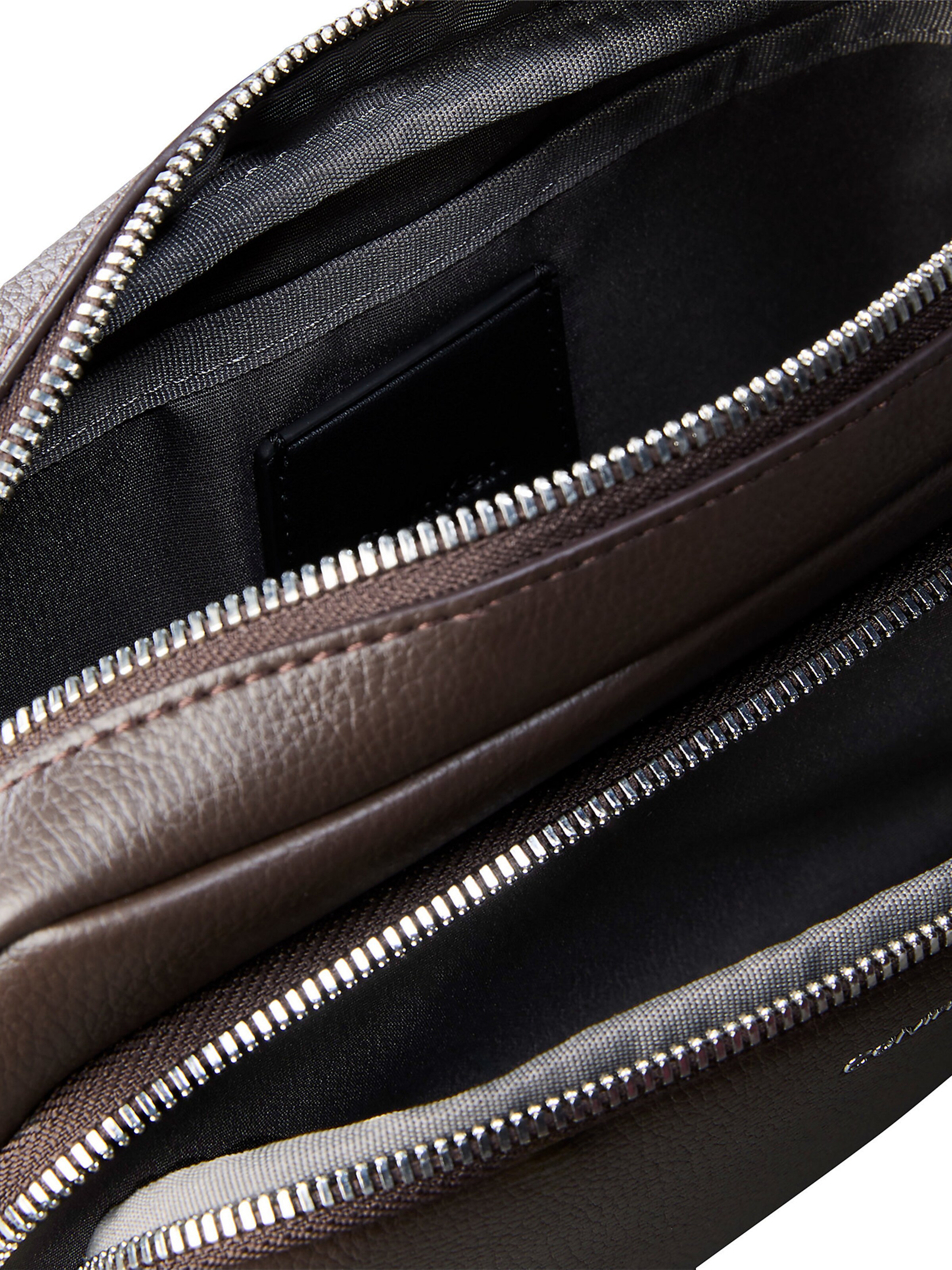 Calvin Klein Crossbody Bag in Brown