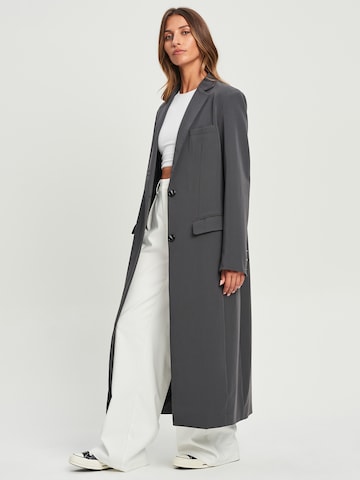 pilka Willa Demisezoninis paltas 'Blaise': priekis