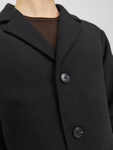 Manteau mi-saison 'CLINTON' JACK & JONES en noir