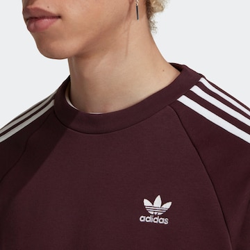 ADIDAS ORIGINALS Regular fit Sweatshirt 'Adicolor Classics 3-Stripes' in Rood