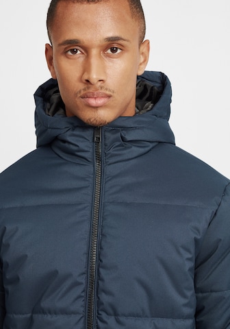 !Solid Tussenparka 'Atong' in Blauw