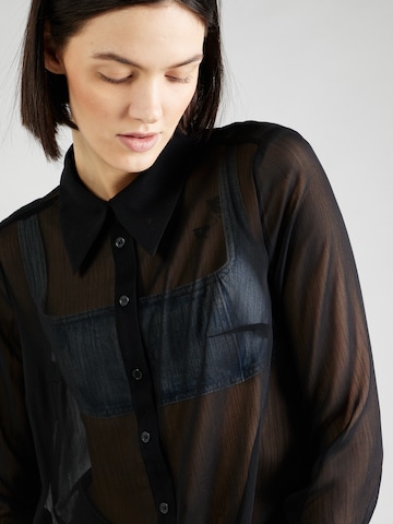 Monki Blouse in Zwart