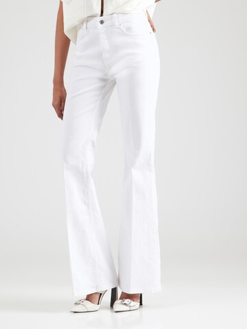 Flared Jeans 'ETHAN' di Vanessa Bruno in bianco: frontale