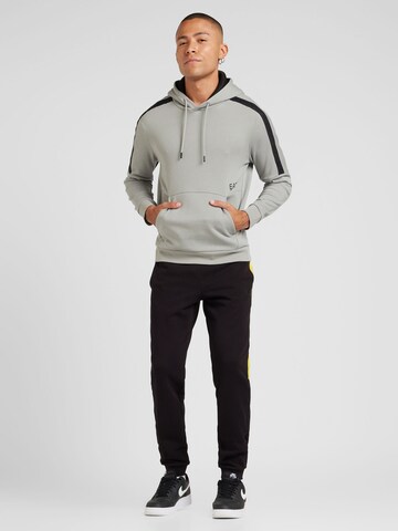 EA7 Emporio Armani Sweatshirt in Grijs