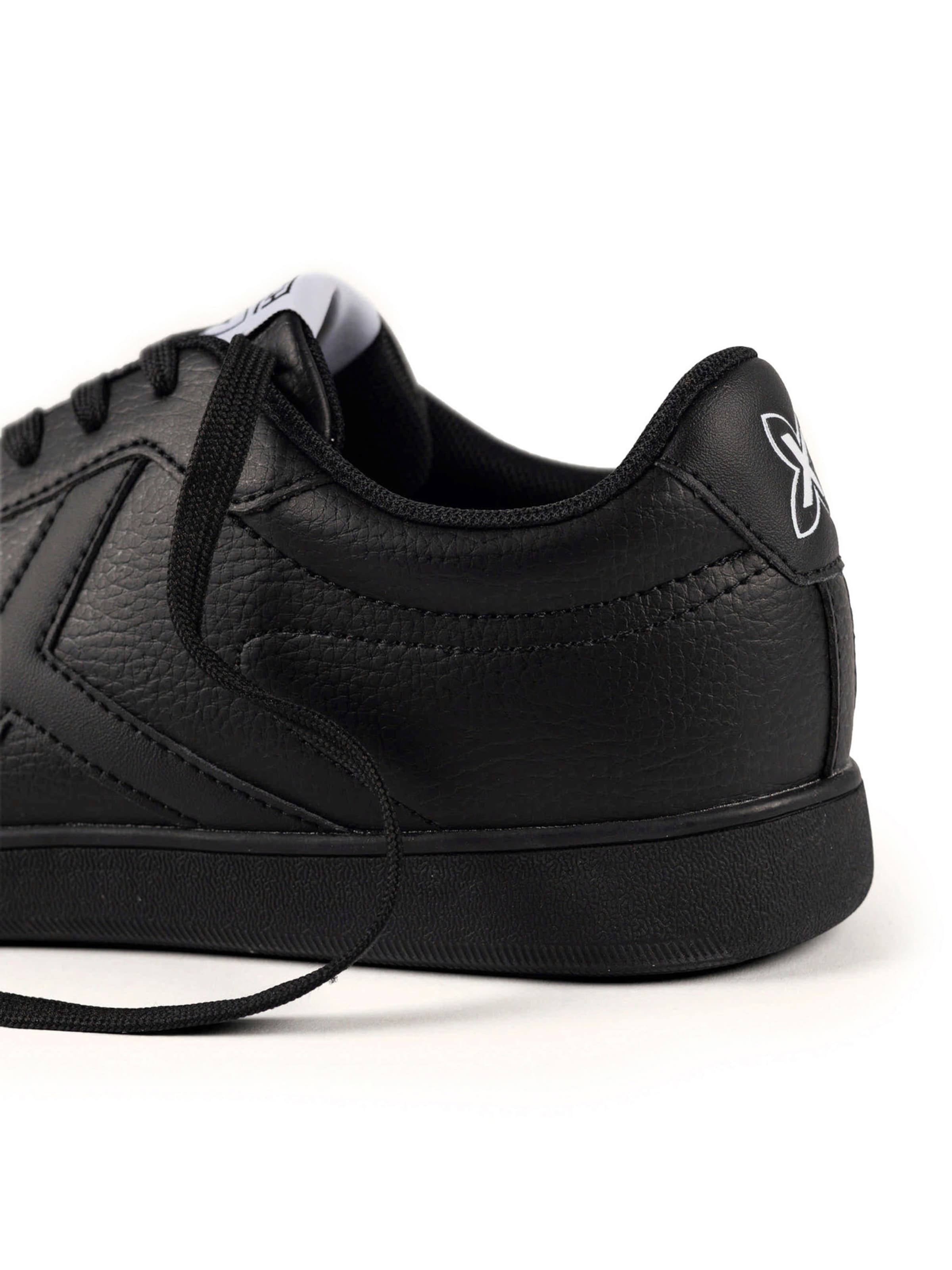 Baskets basses 'Open' MUNICH en noir