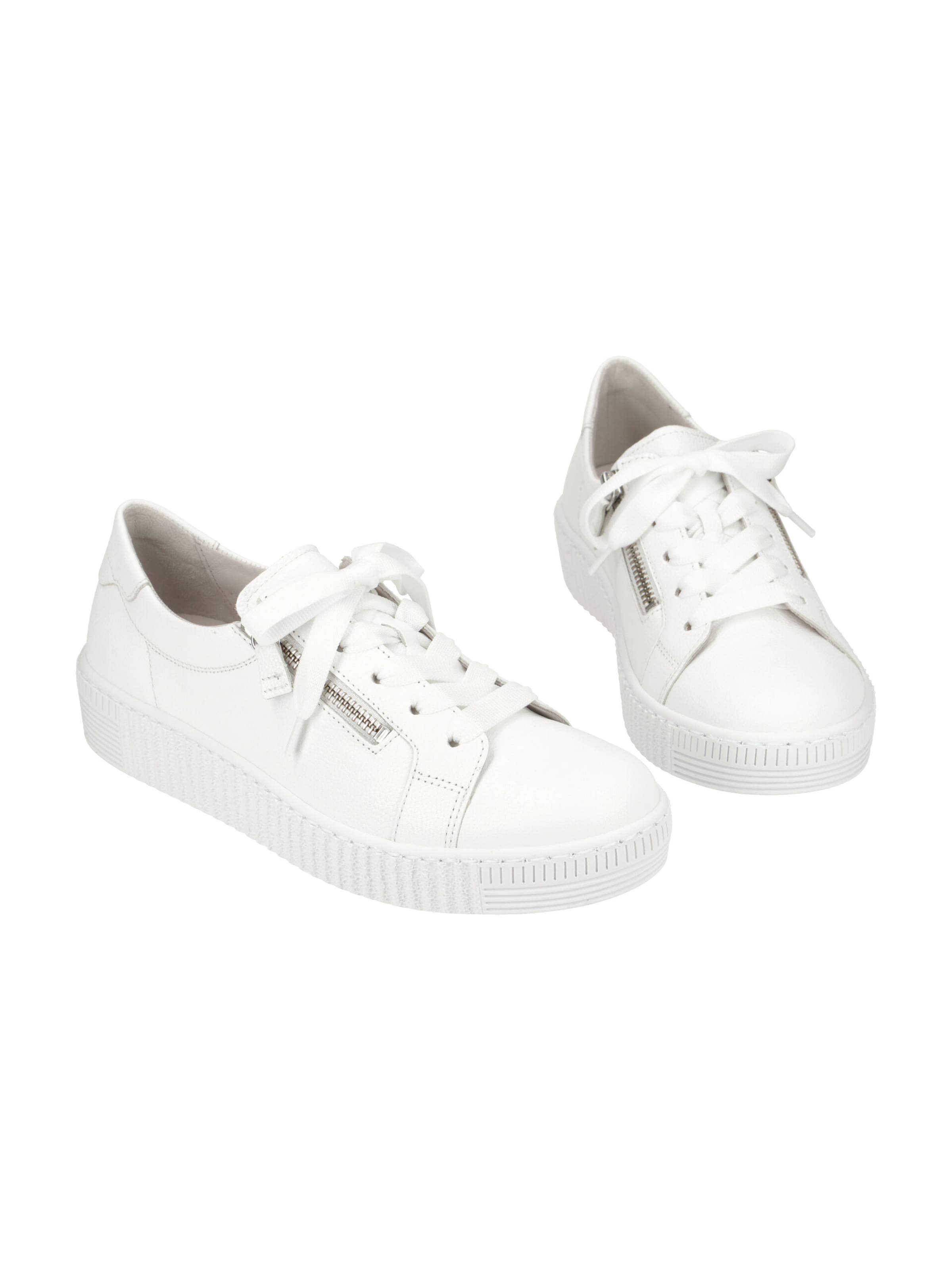 GABOR Обувки с връзки в бяло