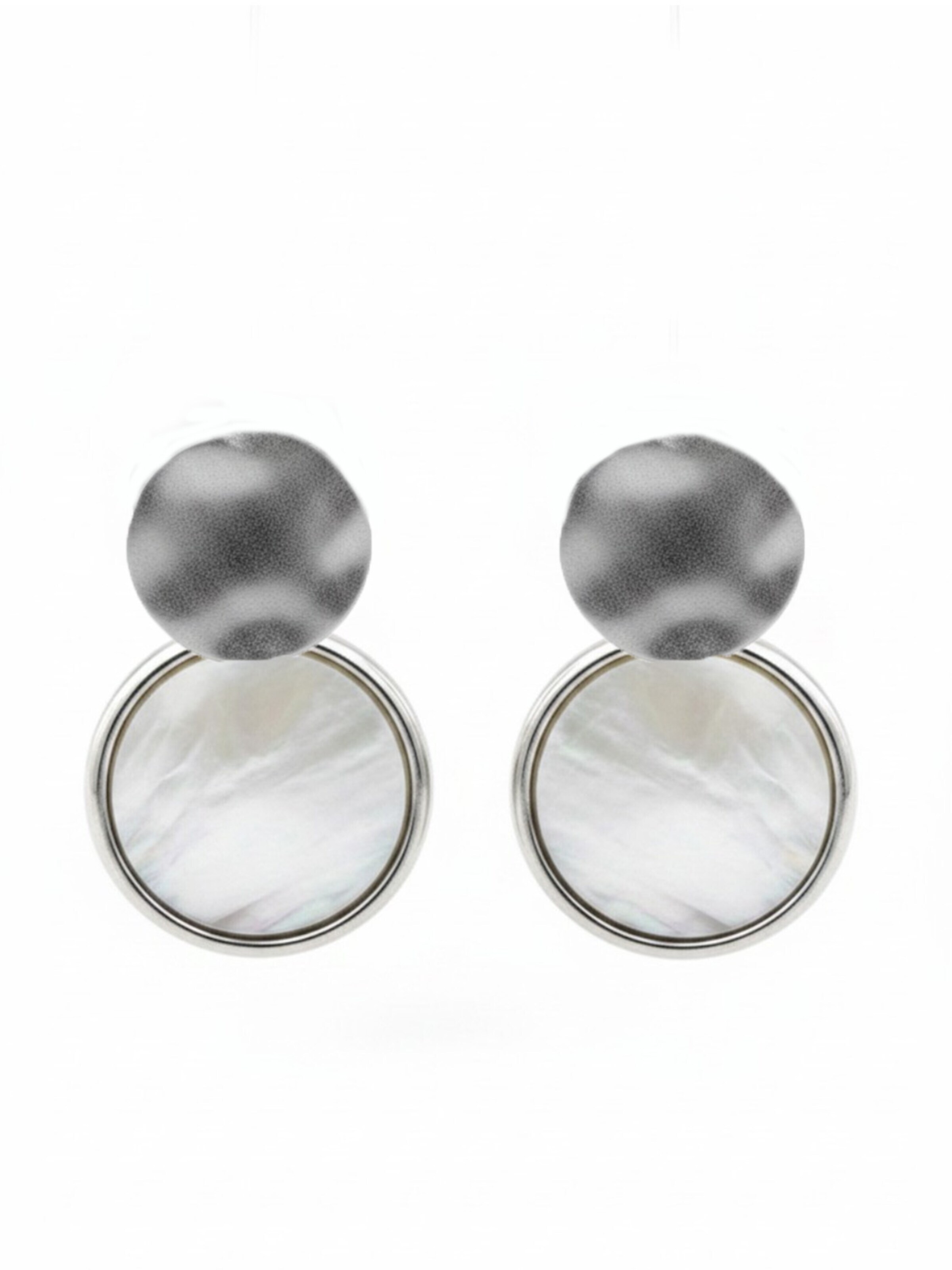 Sergio Engel Earrings in White: front