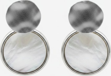 Sergio Engel Earrings in White: front