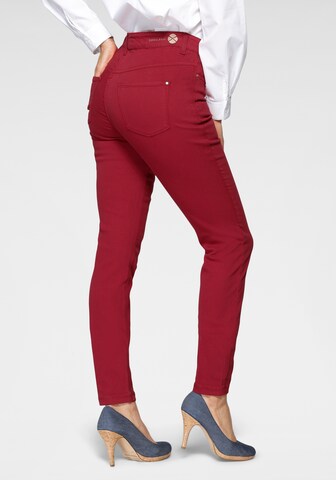 MAC Skinny Jeans in Rot