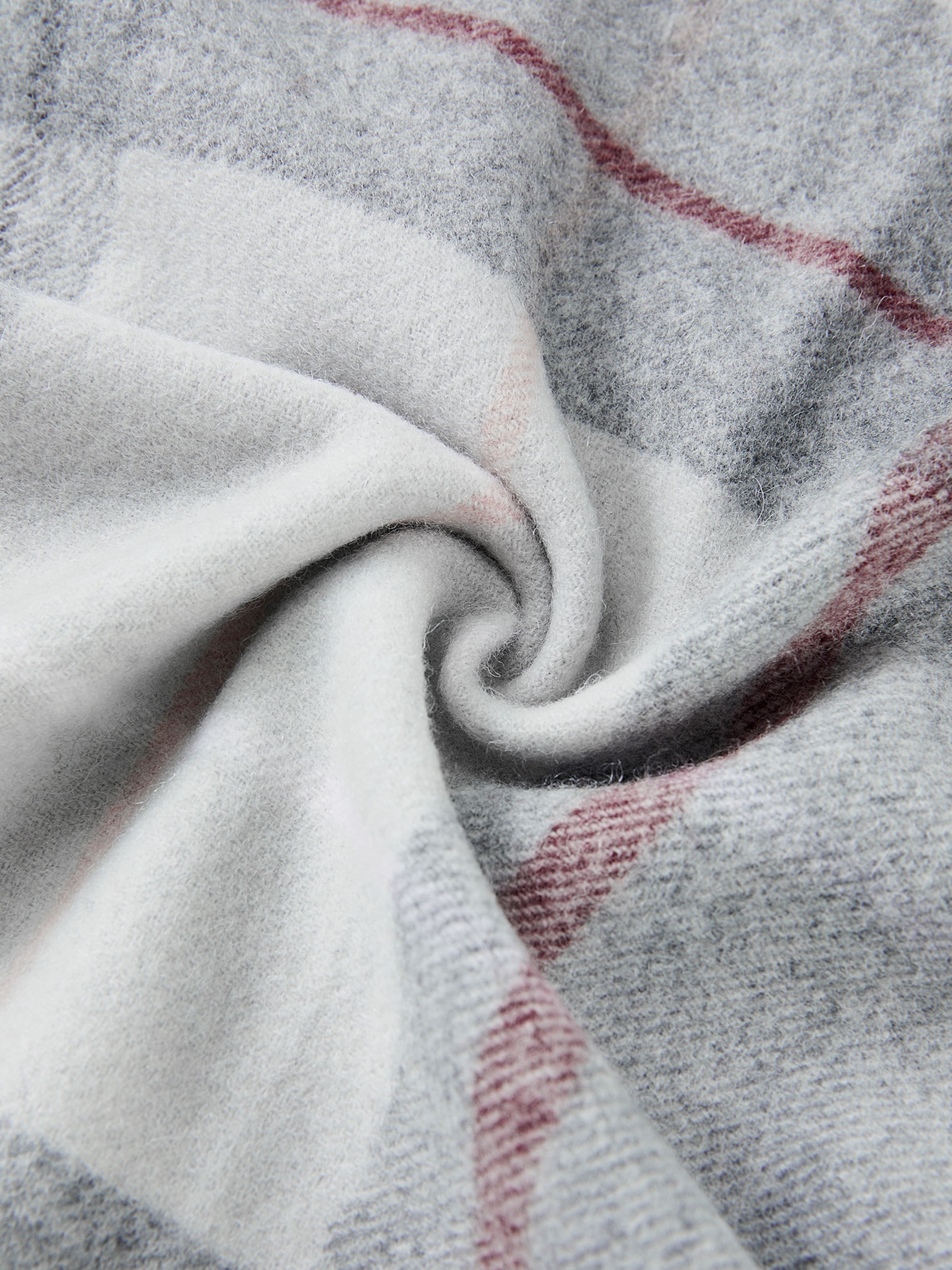 Écharpe ' Sylvia ' Victoria Hyde en gris