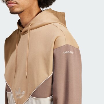 ADIDAS ORIGINALS Sweatshirt 'Adicolor Cutline' in Braun