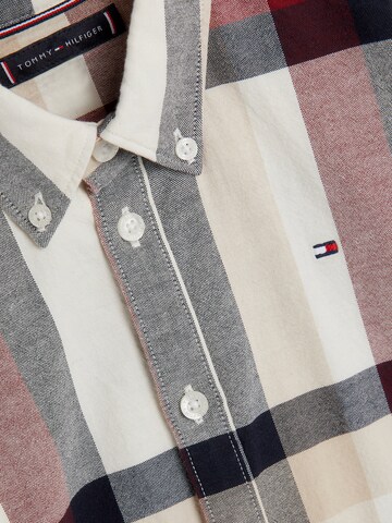 TOMMY HILFIGER - Ajuste confortable Camisa en blanco