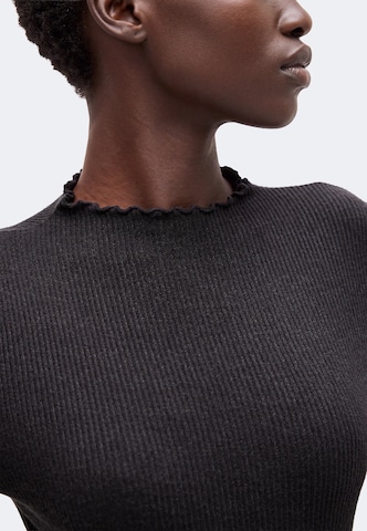 QS T-Shirt in Schwarz