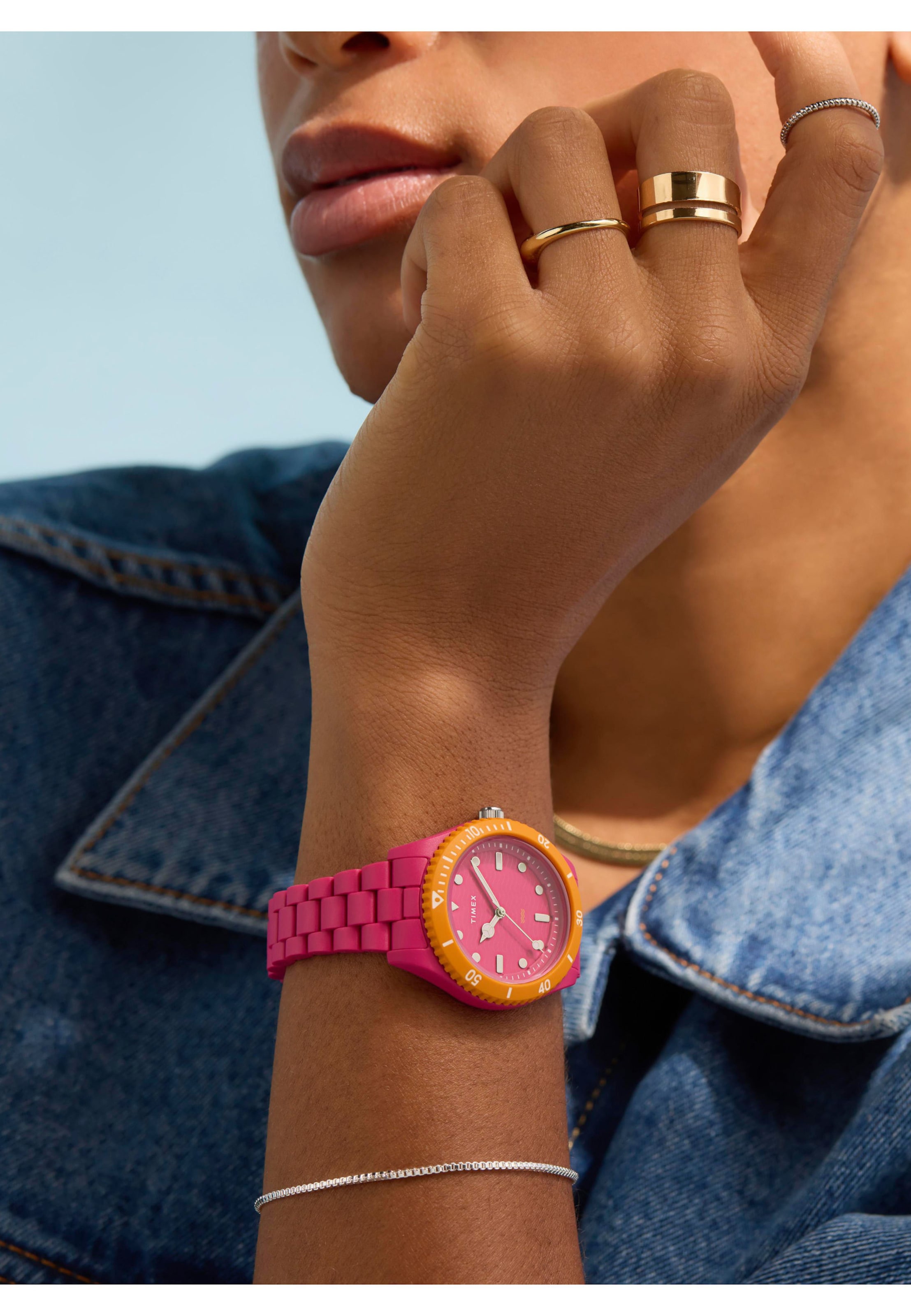 TIMEX Analoog horloge 'Legacy #tide™ - Ocean Diver Inspired' in Roze: voorkant