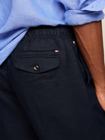 Regular Pantalon TOMMY HILFIGER en bleu