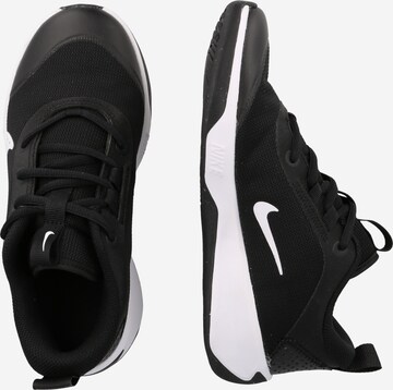 Chaussure de sport NIKE en noir