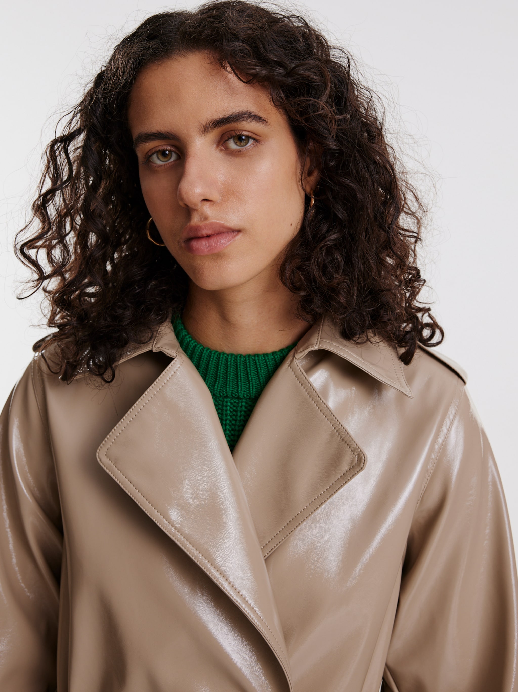 EDITED Producten Tussenmantel 'Yasemin' Beige