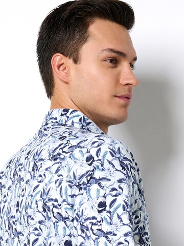 DESOTO Slim fit Button Up Shirt in Blue