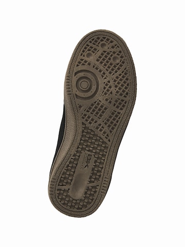 Baskets ' REVIVAL ' BRITISH KNIGHTS en noir