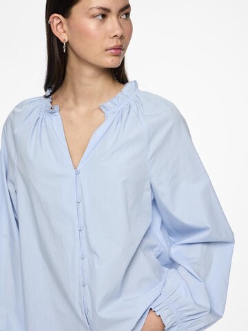 PIECES - Blusa 'PCAmaryl' en azul