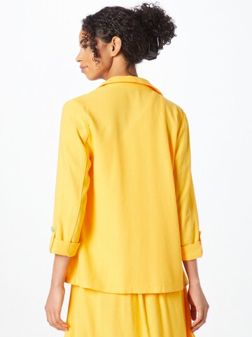 Blazer 'JESMILO' VERO MODA en jaune