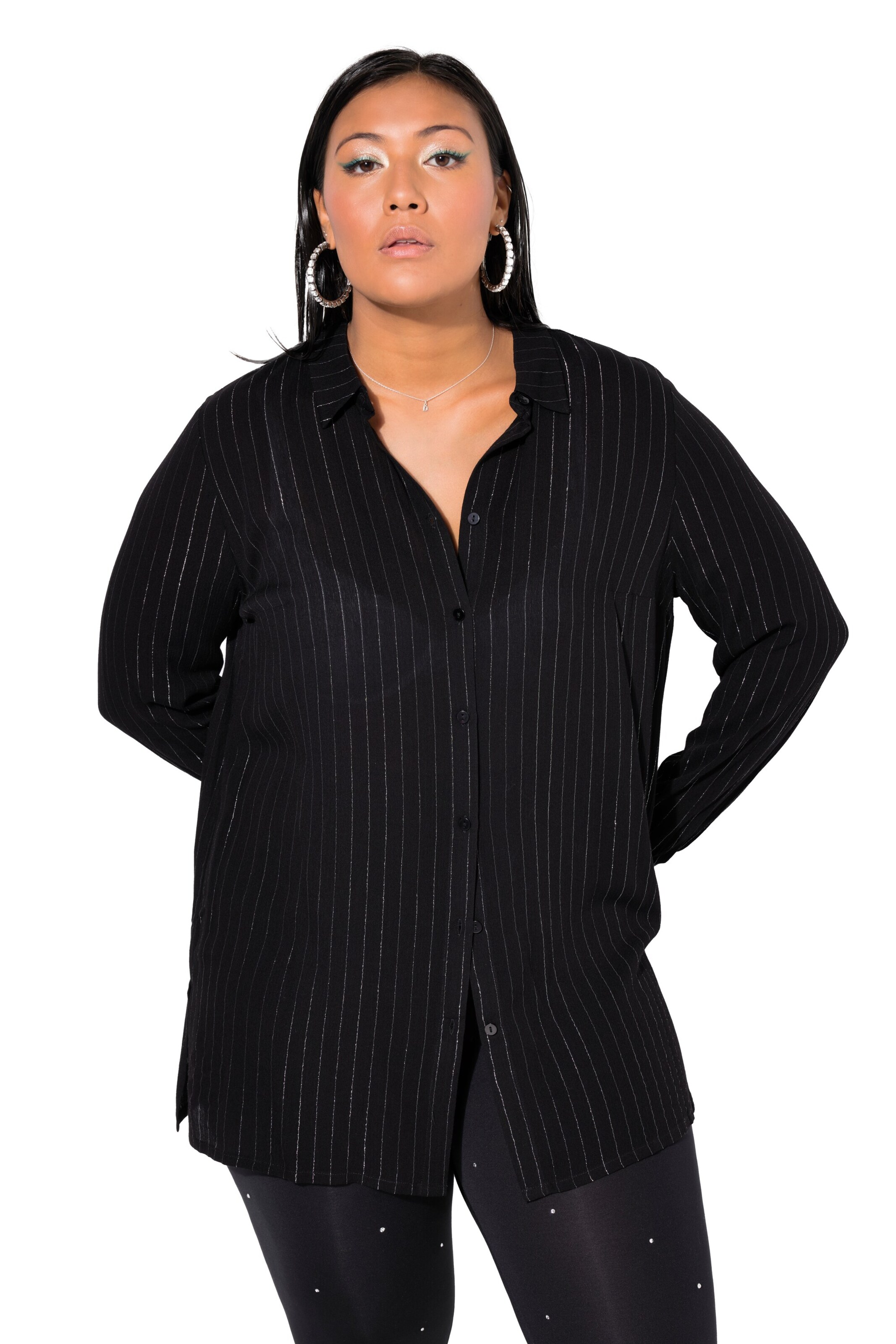 Studio Untold Bluse in Schwarz: Vorderseite