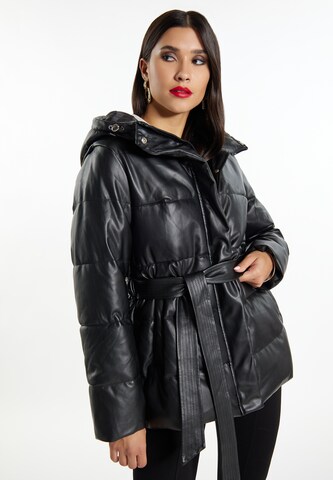 fainaZimska jakna - crna boja: prednji dio