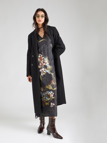 Robe 'MALAYSIA' Munthe en noir