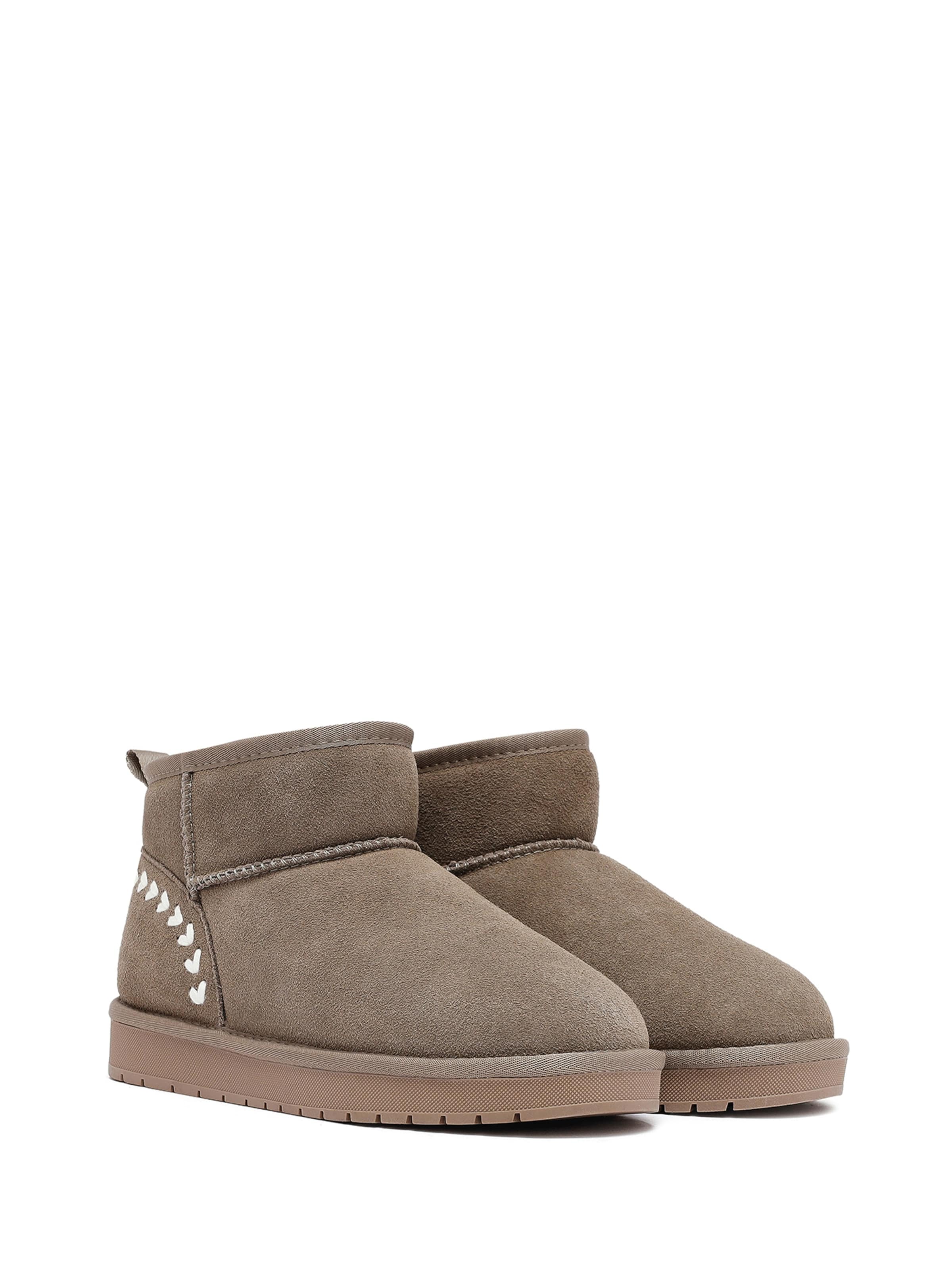 Derimod Boots in Brown