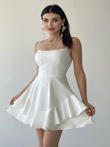 Robe WOMAN VISION en blanc : devant