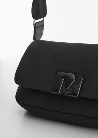 MANGO Tasche 'Gina' in Schwarz