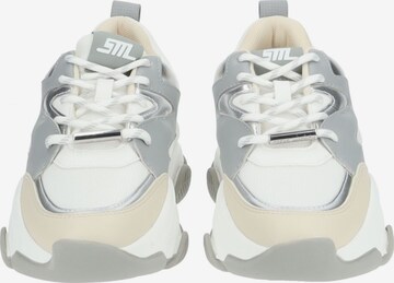 STEVE MADDEN Sneaker in Grau