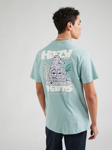 Iriedaily Tričko 'Hazy Charms' – modrá