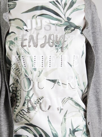 ZABAIONE Shirt 'Ab44ril' in White