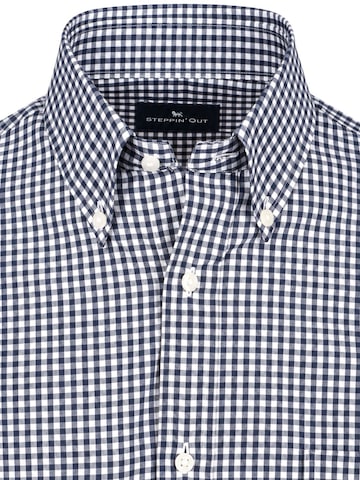 Steppin' out Regular fit Button Up Shirt in Blue