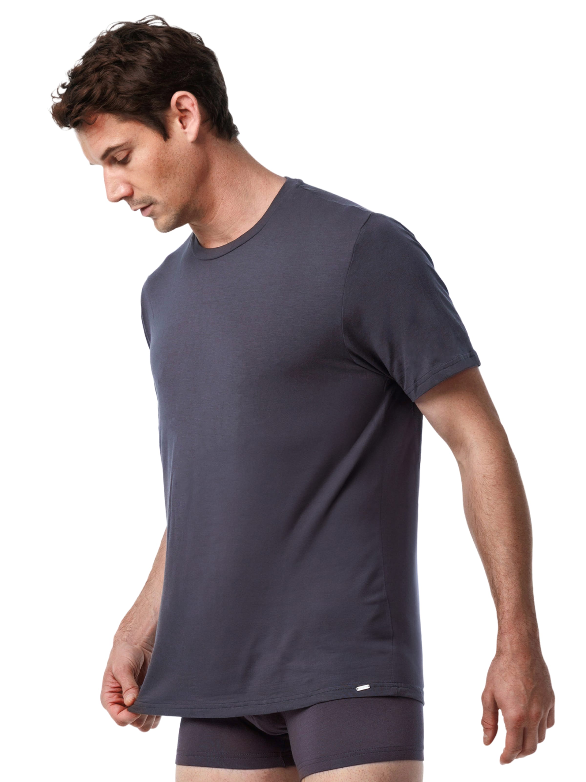 Blackspade Undershirt in Grey: front