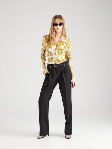 Versace Jeans Couture Normální Kalhoty se sklady v pase – černá