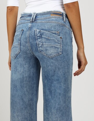 Gang Wide Leg Jeans '94AMELIE' in Blau