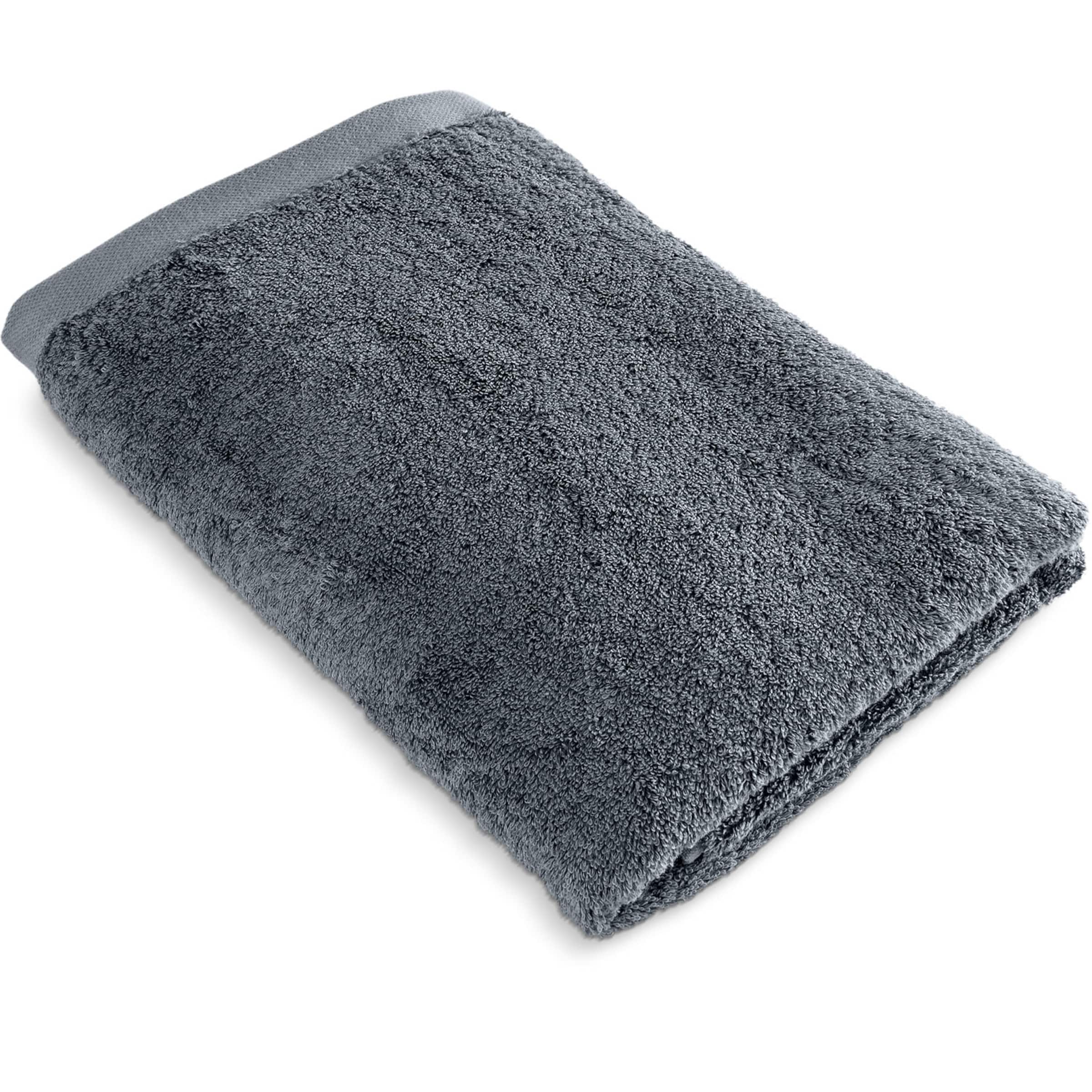 Herzbach home Shower Towel in Grey